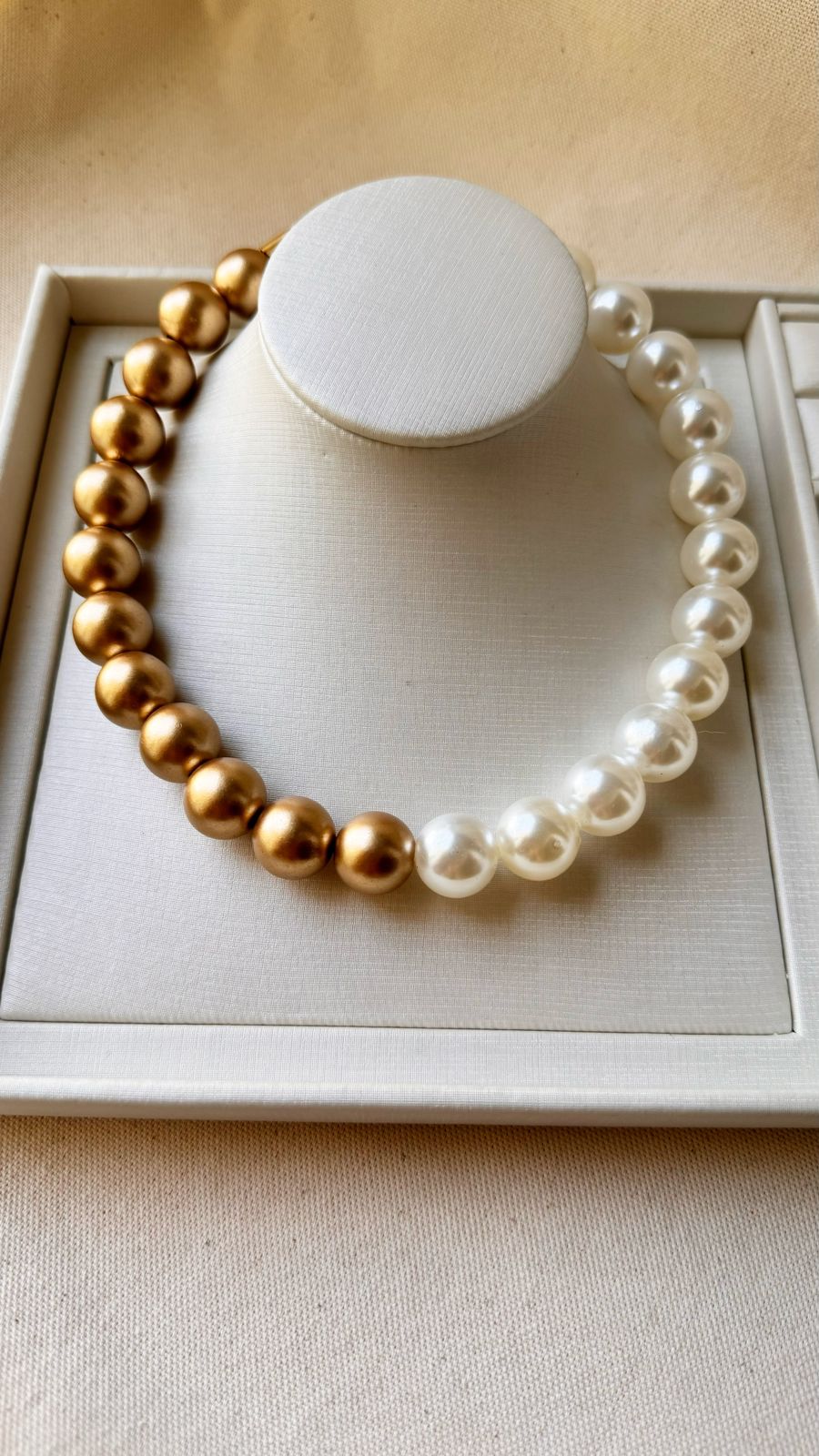 Colar Mesclado Dourado com Pérola - Imagem 3