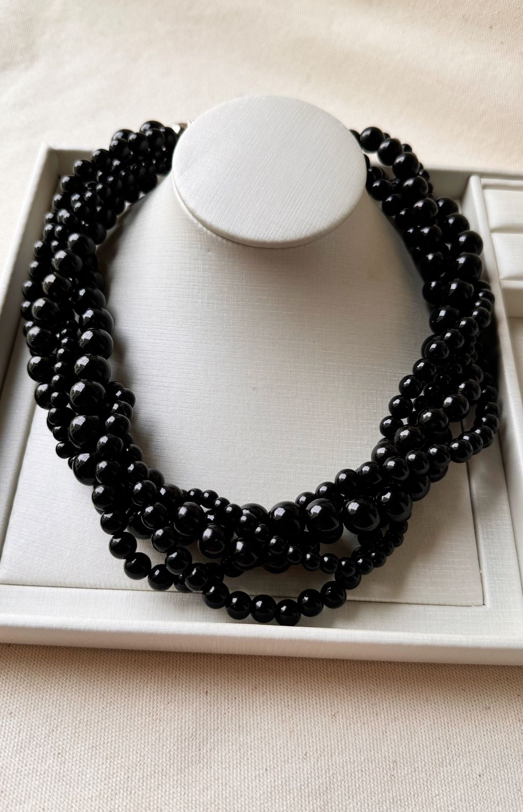 Maxi Colar Preto - Imagem 2