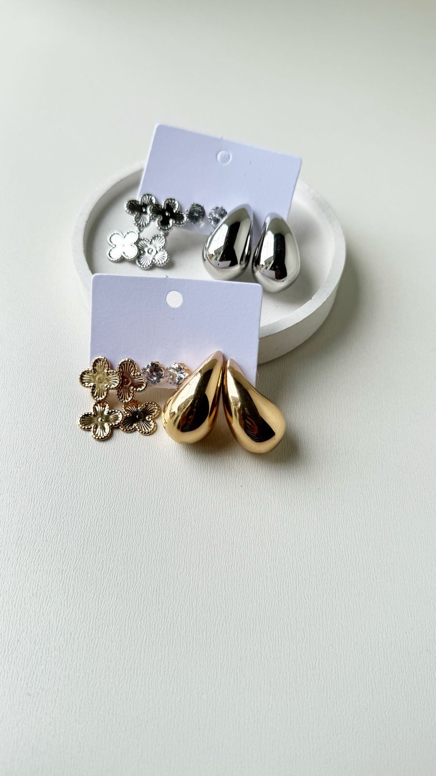 Trio de brincos Delicado