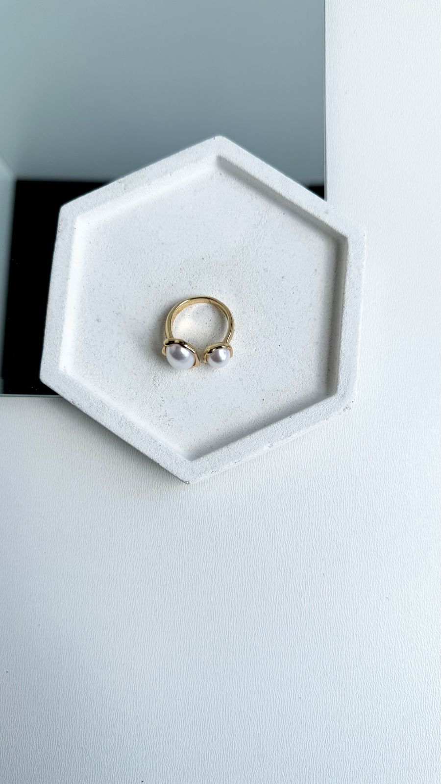Anel de Perola Elegante