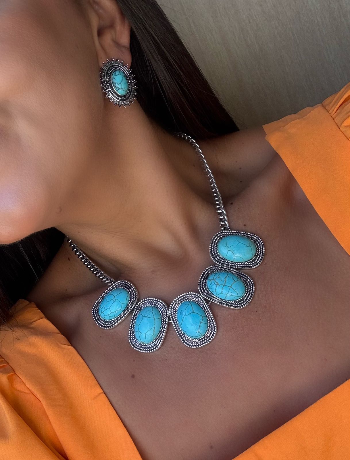 Colar Elegante Vintage