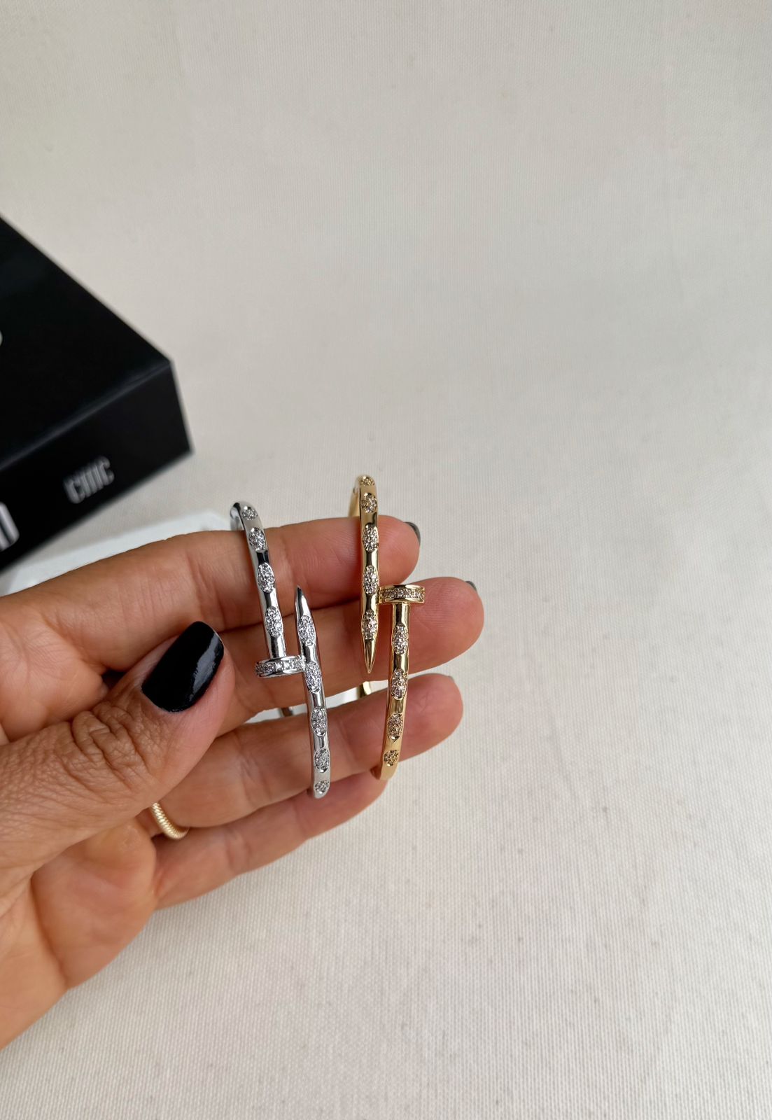 Bracelete Prego Com Zircônia Delicado - Imagem 3
