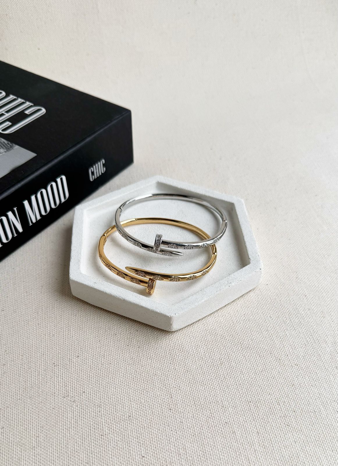 Bracelete Prego Com Zircônia Delicado
