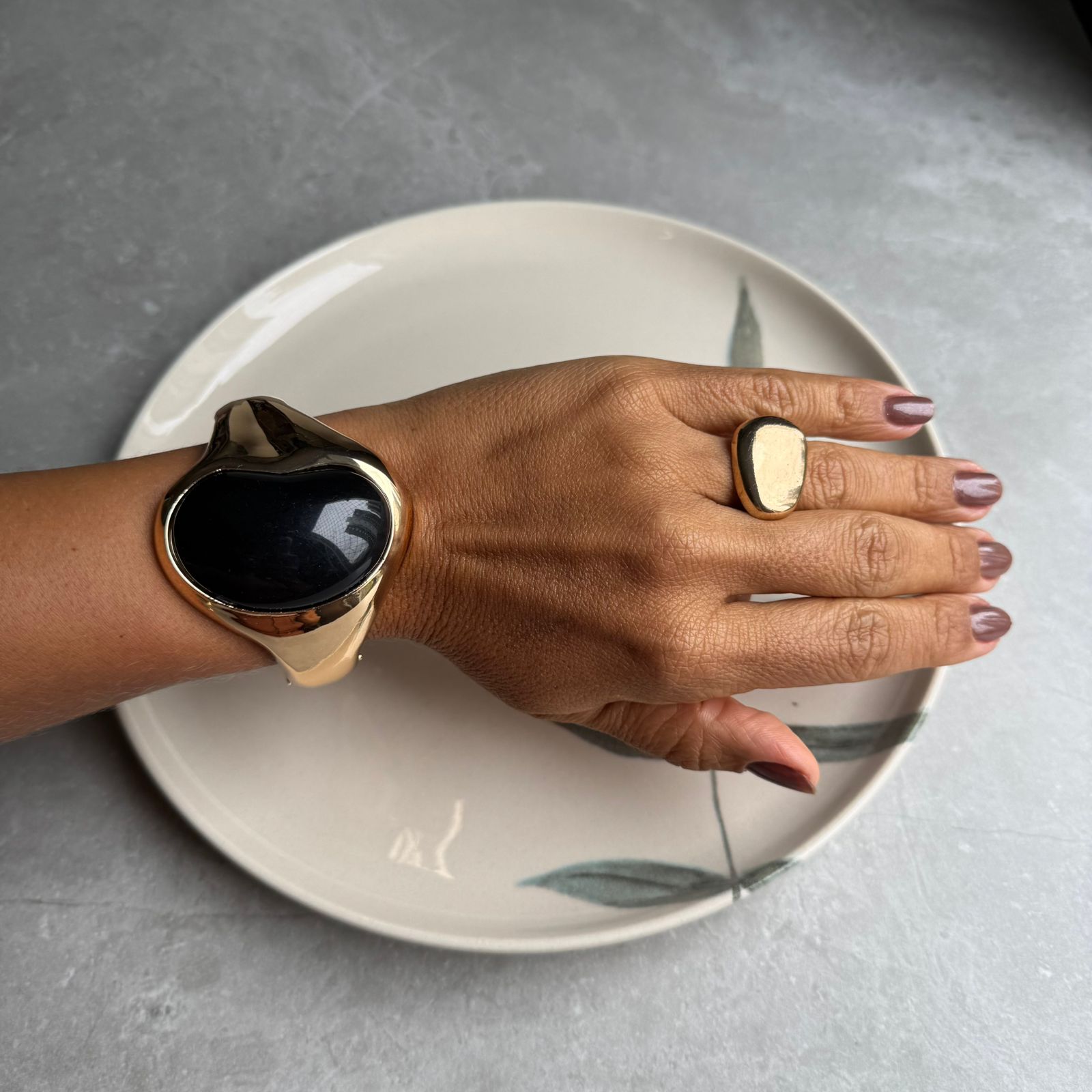 Bracelete Estiloso Orgânico Com Resina - Imagem 7