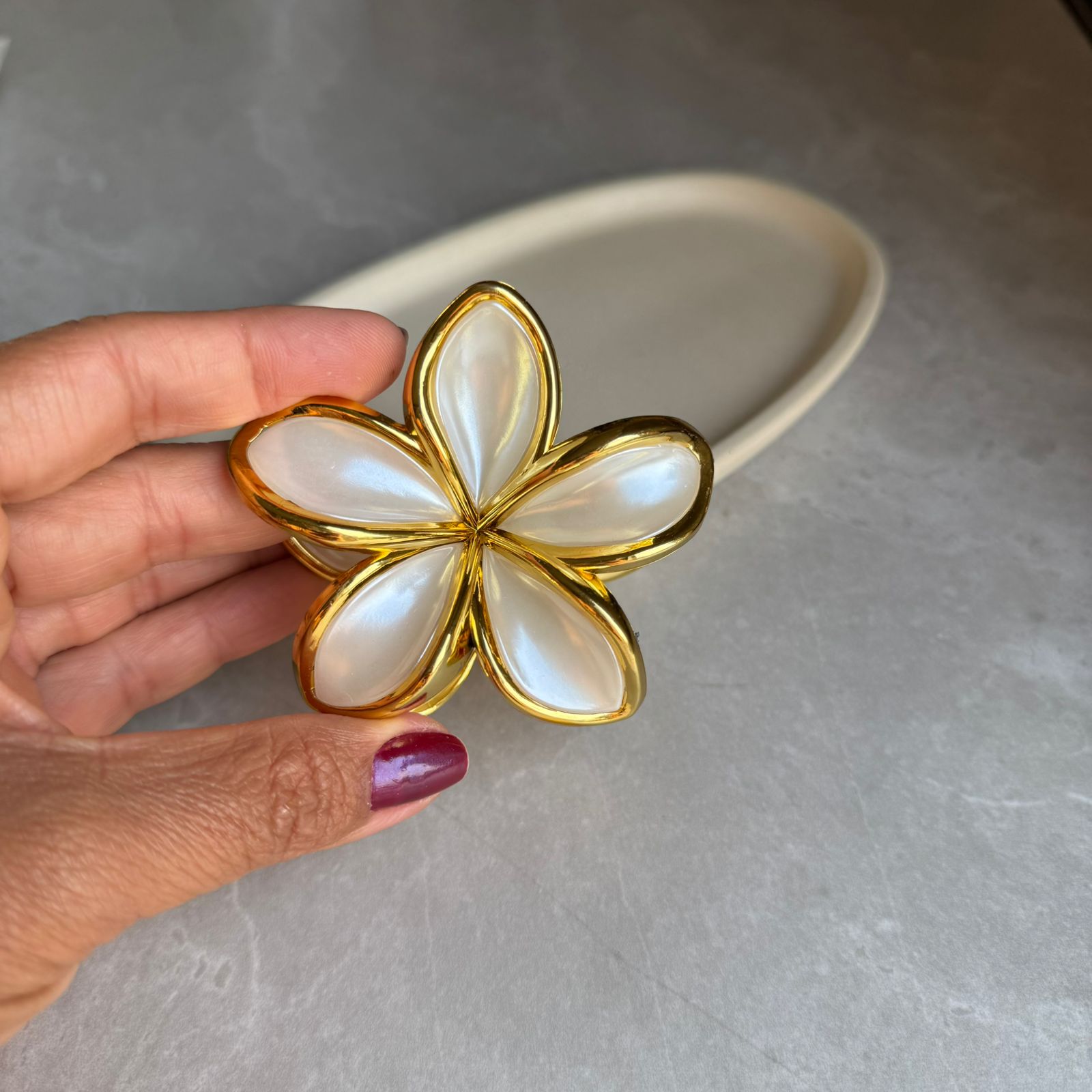 Prendedor de Cabelo Flor Pérolada - Imagem 4