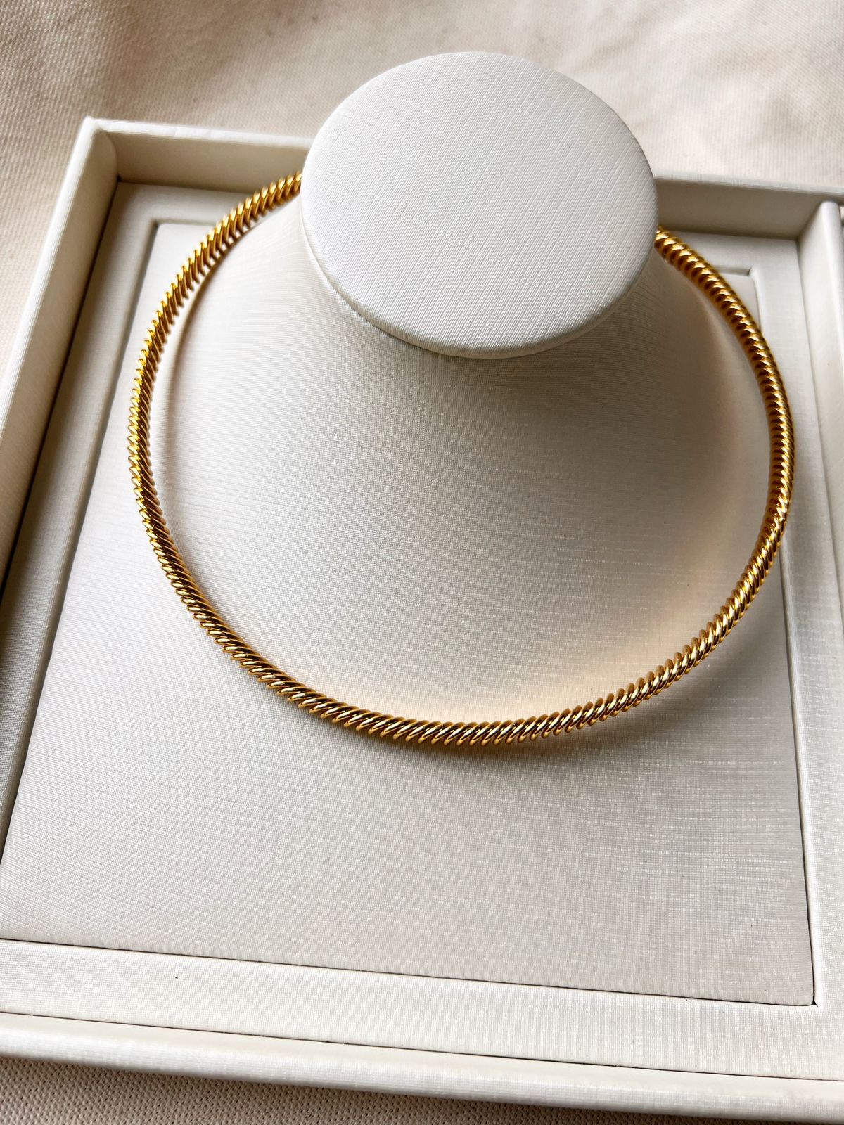 Choker de Aro Bijuteria Aramada