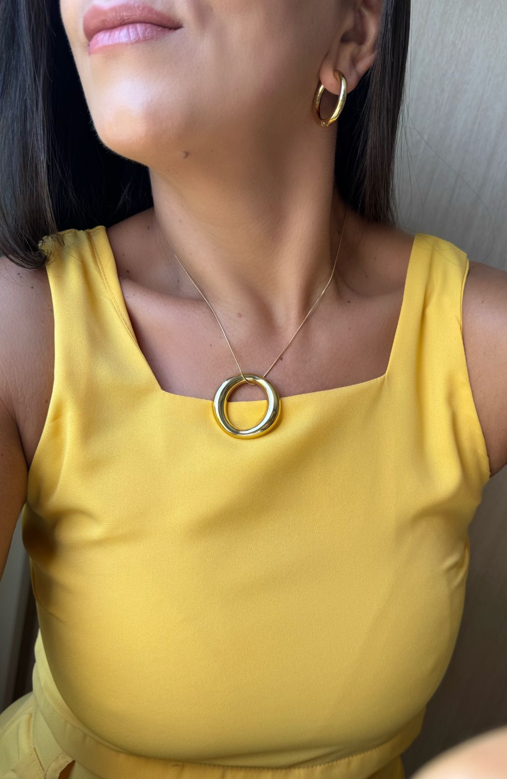 Colar Aço Inox Pingente Cículo Dourado - Imagem 2