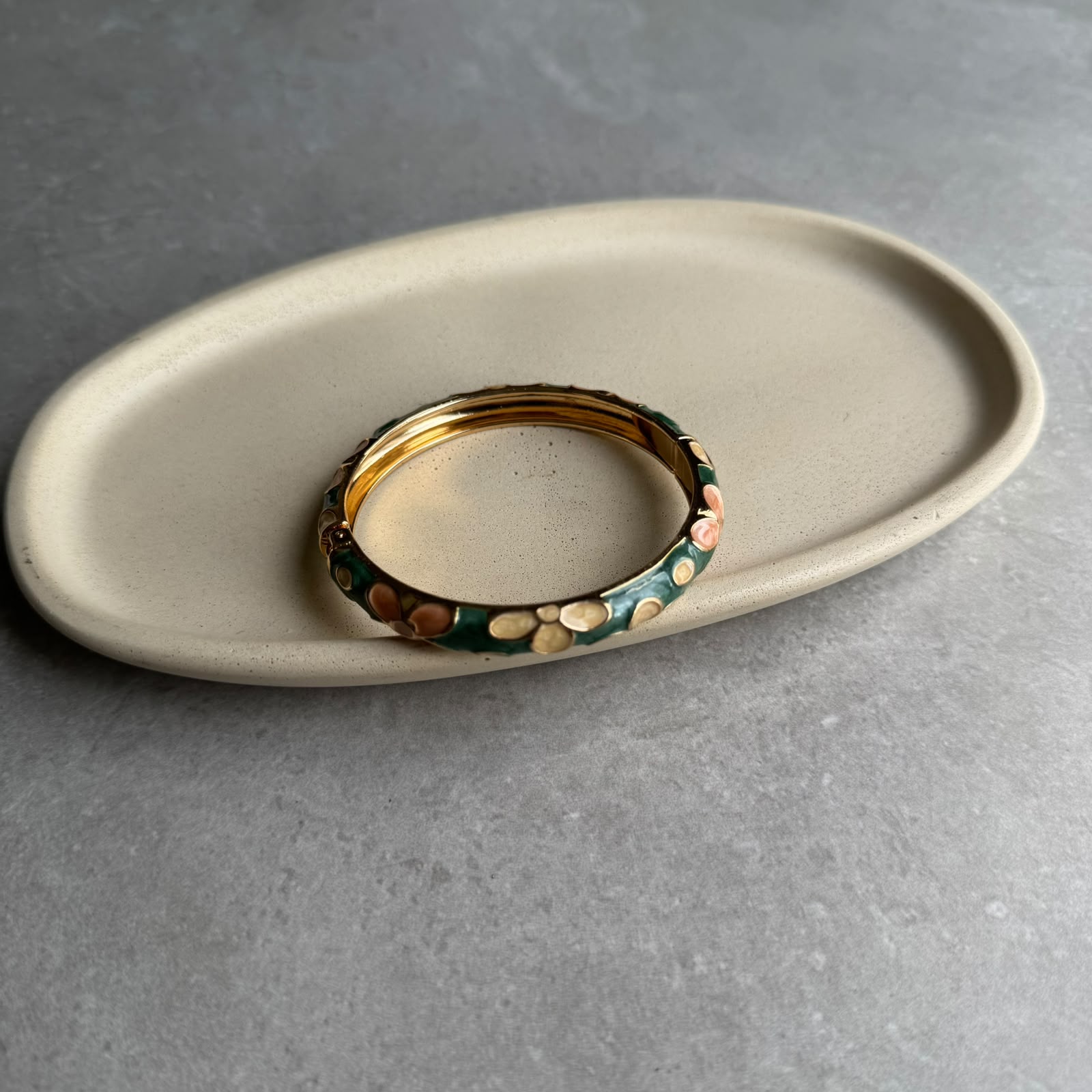 Bracelete Delicado Floral Esmaltado - Imagem 10